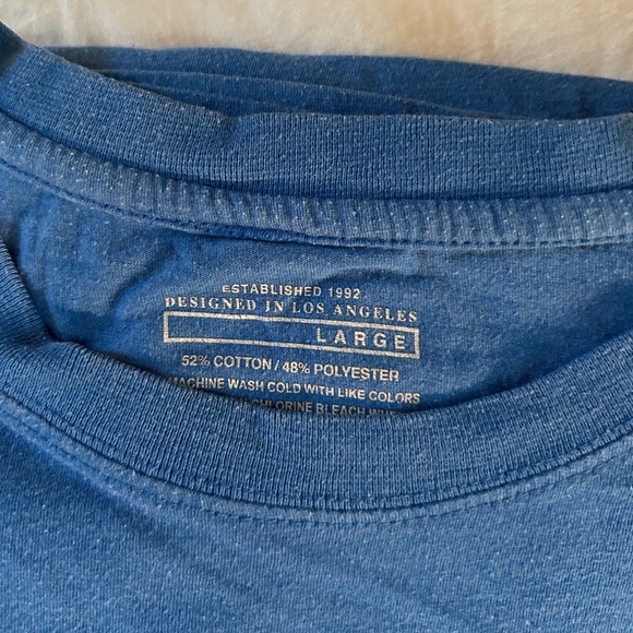 UCLA tshirt - Picture 2 of 2